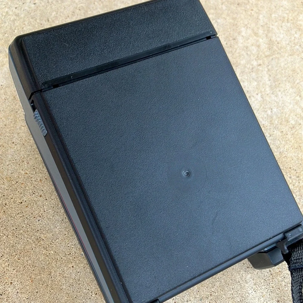 Vintage Polaroid camera - Picture 8 of 8